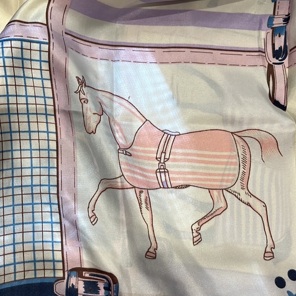 Scarf - Picture 3 of 3